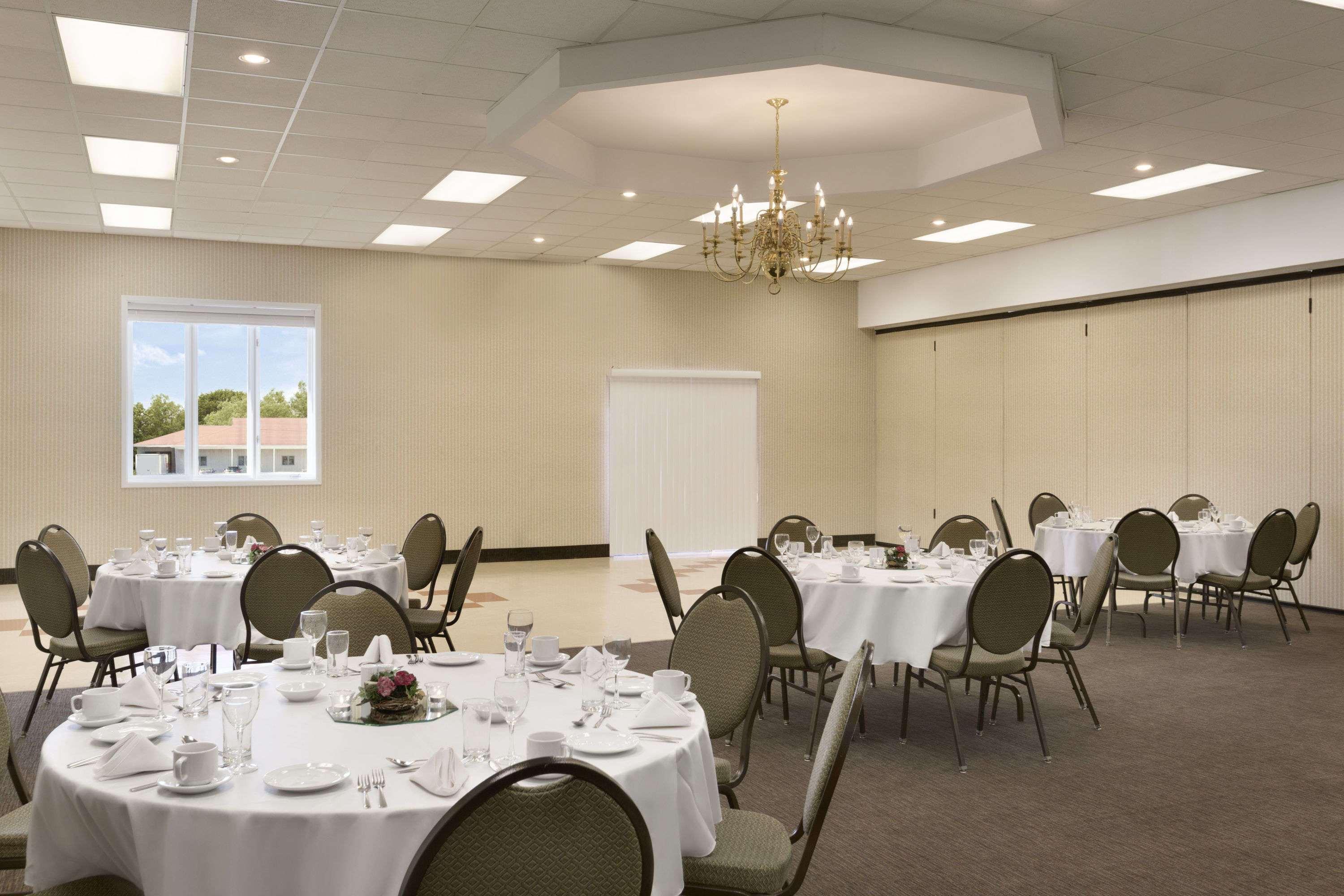 Days Inn By Wyndham Bridgewater Conference Center Luaran gambar